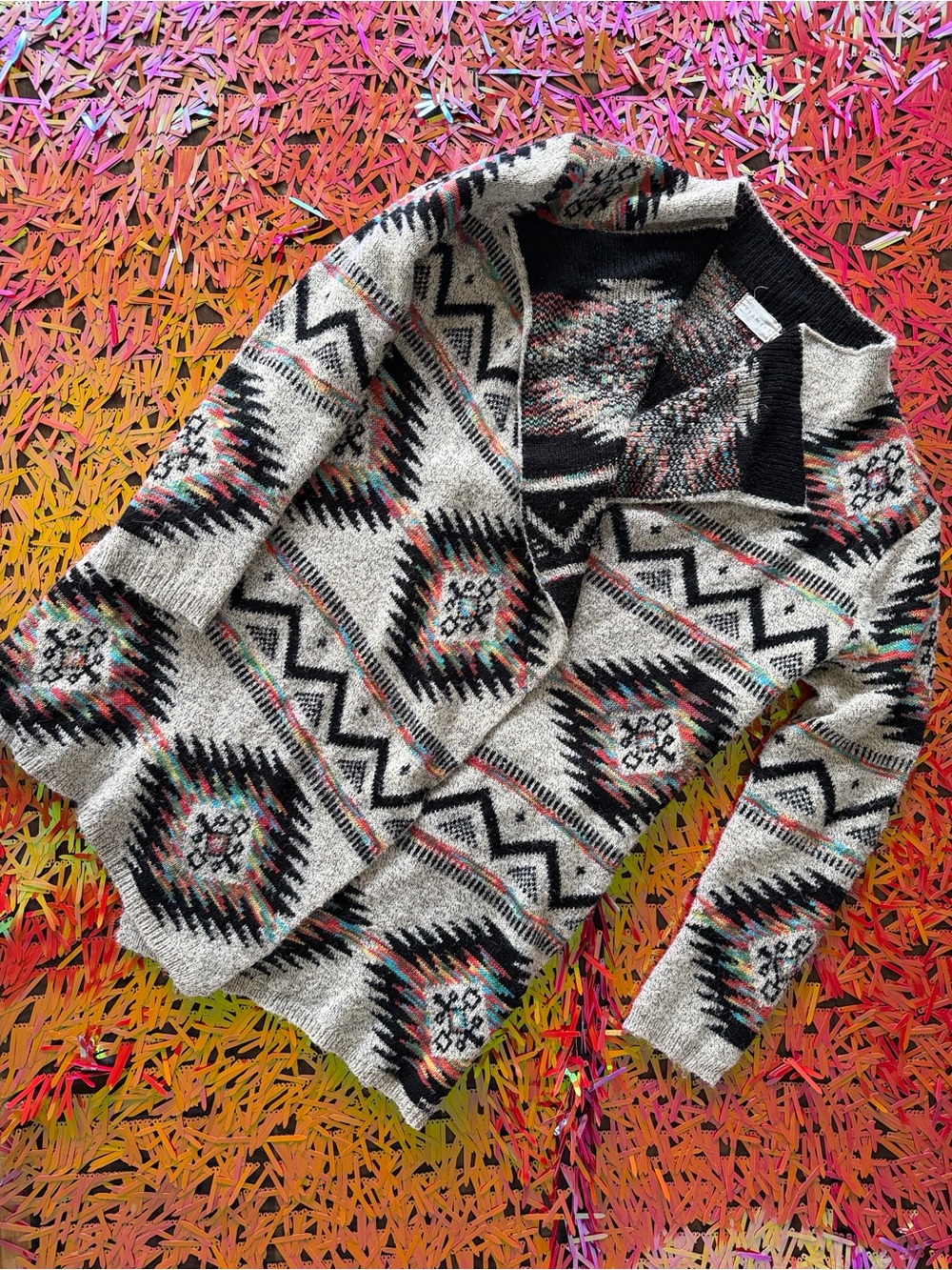 Dreamers Aztec Pattern Open-Front Sweater Cardigan - Black & Cream